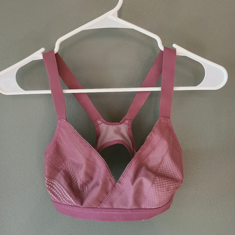 Lululemon Awake To Lace Bra, Size DD32 - Picture 5 of 8
